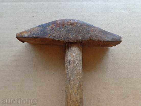 Chuck for hair sticking, hammer, forging tool, primitive with price 29.00 BGN | € 14.83 Chuck for hair sticking, hammer, forging tool, primitive with price 29.00 BGN | € 14.83