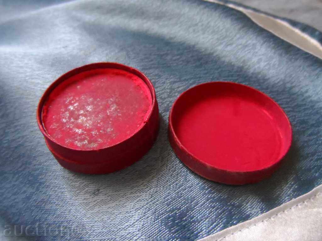 Delivery of old box - Rouge Carmine