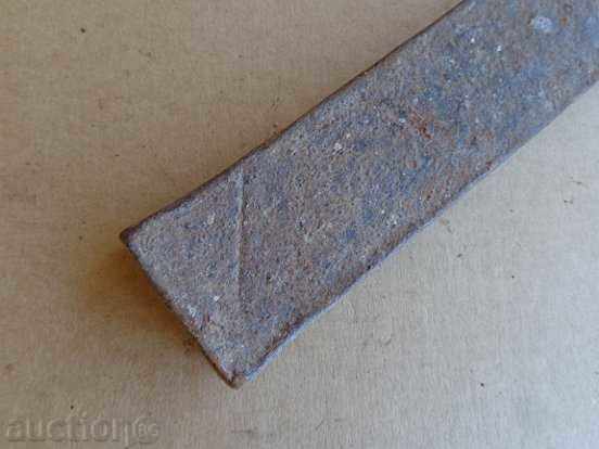 Аукцион Старинно ковано чирясло, ковано желязо Аукцион Старинно ковано чирясло, ковано желязо