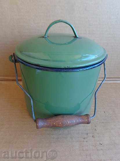 Enamelled cane with lid, enamelled container Colombia, Bulgaria with price 49.00 BGN | € 25.05 Enamelled cane with lid, enamelled container Colombia, Bulgaria with price 49.00 BGN | € 25.05