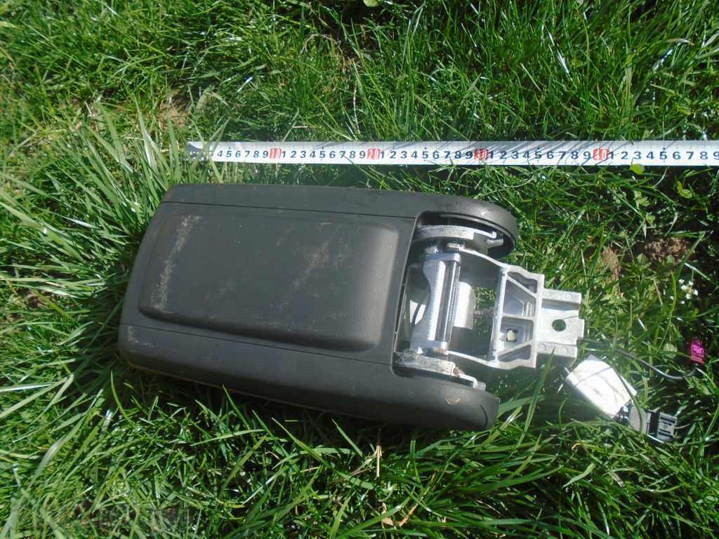 Аукцион ПОДЛАКЪТНИК ЗА АУДИ СЛЕД 2007 г. Аукцион ПОДЛАКЪТНИК ЗА АУДИ СЛЕД 2007 г.