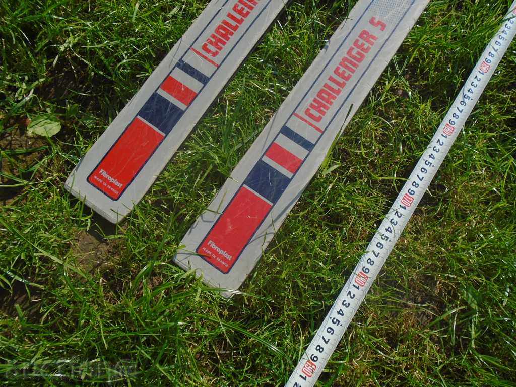 Delivery of AUTOMATIC RETROSPECTS - CARRYING AND STORING