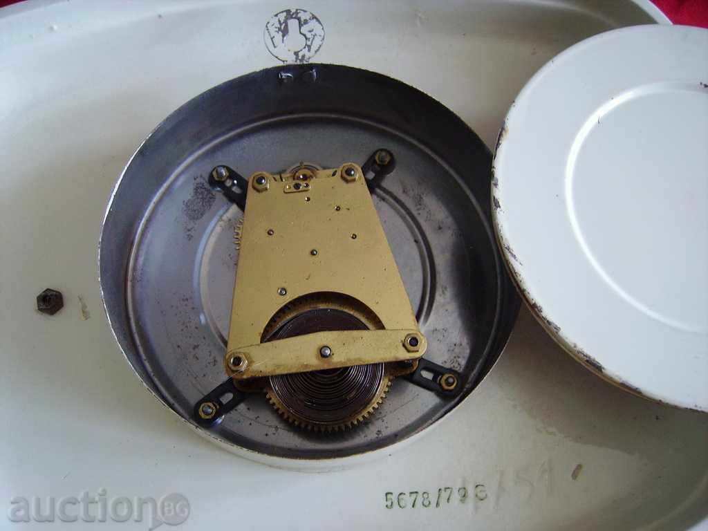 An old clocked mechanical clock porcelain dial and housing - 7