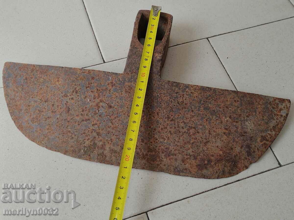 Old pick, agricultural instrument, chapel, wrought iron - 5 Old pick, agricultural instrument, chapel, wrought iron - 5