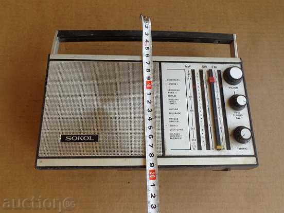 Auction Old portable radio "SOKOL", transistor, radio, USSR Auction Old portable radio "SOKOL", transistor, radio, USSR