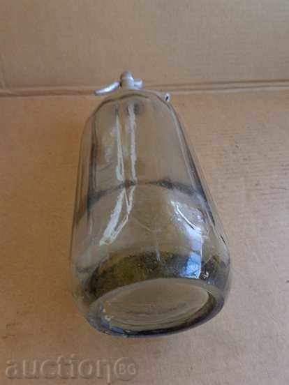 Delivery of Siphon for soda, bottle, bottle Delivery of Siphon for soda, bottle, bottle