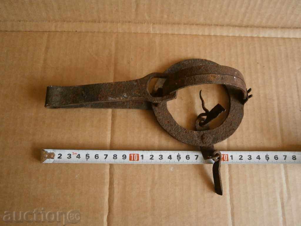 Auction Ancient wreck trap 3 Auction Ancient wreck trap 3