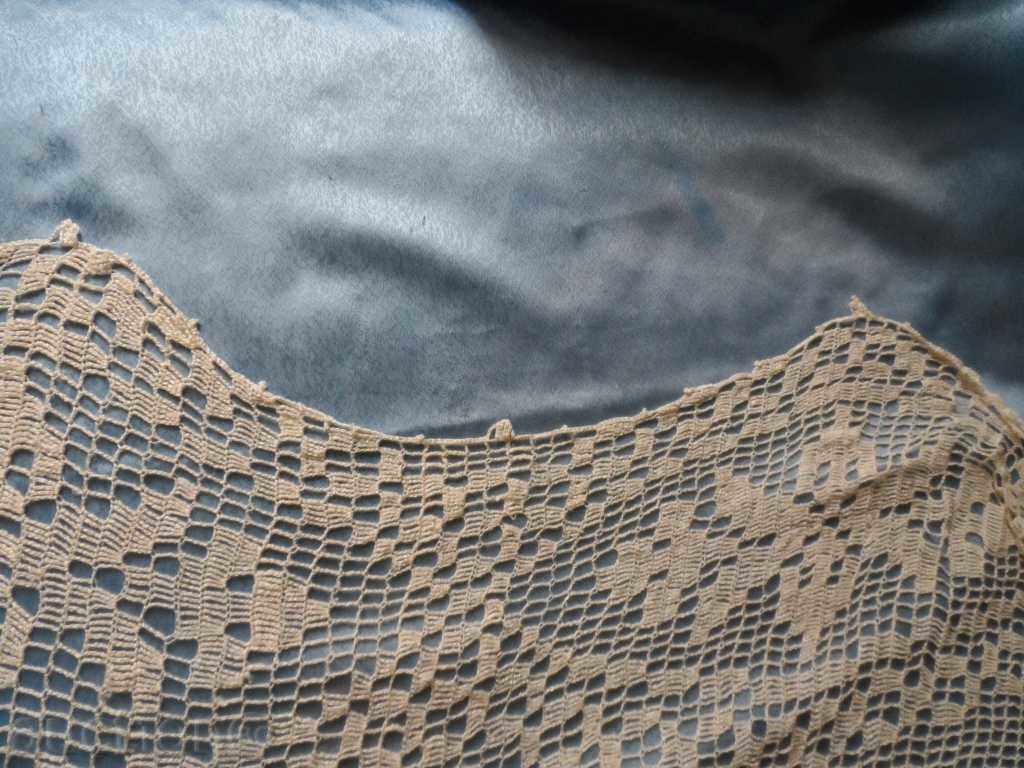 Delivery of OLD SILK COVER