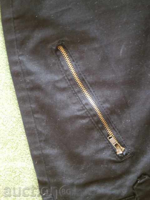 Delivery of Ladies' black slim KAFFE jeans, size 28 Delivery of Ladies' black slim KAFFE jeans, size 28