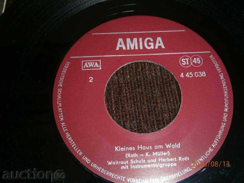 FOLKLORE - SMALL PLATE - AMIGA - 4 45 038 - 5 FOLKLORE - SMALL PLATE - AMIGA - 4 45 038 - 5