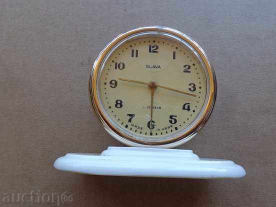Desktop clock "GLORY", alarm clock - USSR, WORKS with price 39.00 BGN | € 19.94 Desktop clock "GLORY", alarm clock - USSR, WORKS with price 39.00 BGN | € 19.94