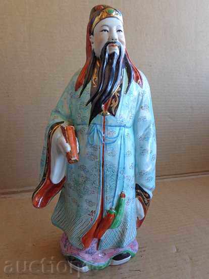 Figure of Chinese Emperor, Porcelain, Statue, beginning of XX century with price 96.00 BGN | € 49.08 Figure of Chinese Emperor, Porcelain, Statue, beginning of XX century with price 96.00 BGN | € 49.08