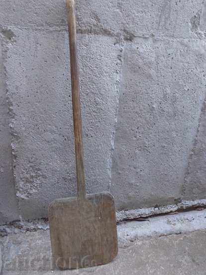 Лопата за печене на хляб дървения