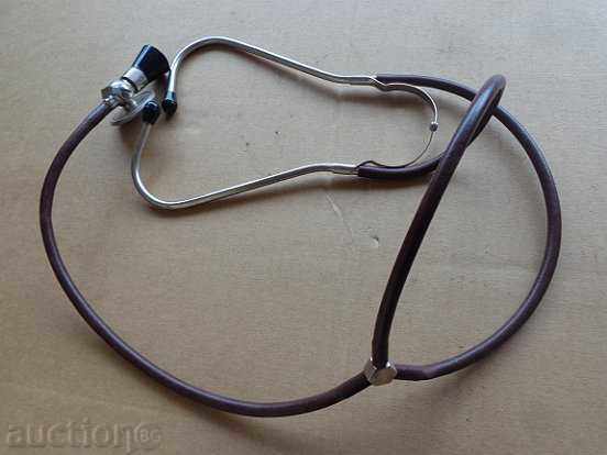 Auction An old stethoscope headset of a pediatrician cardiologist Auction An old stethoscope headset of a pediatrician cardiologist