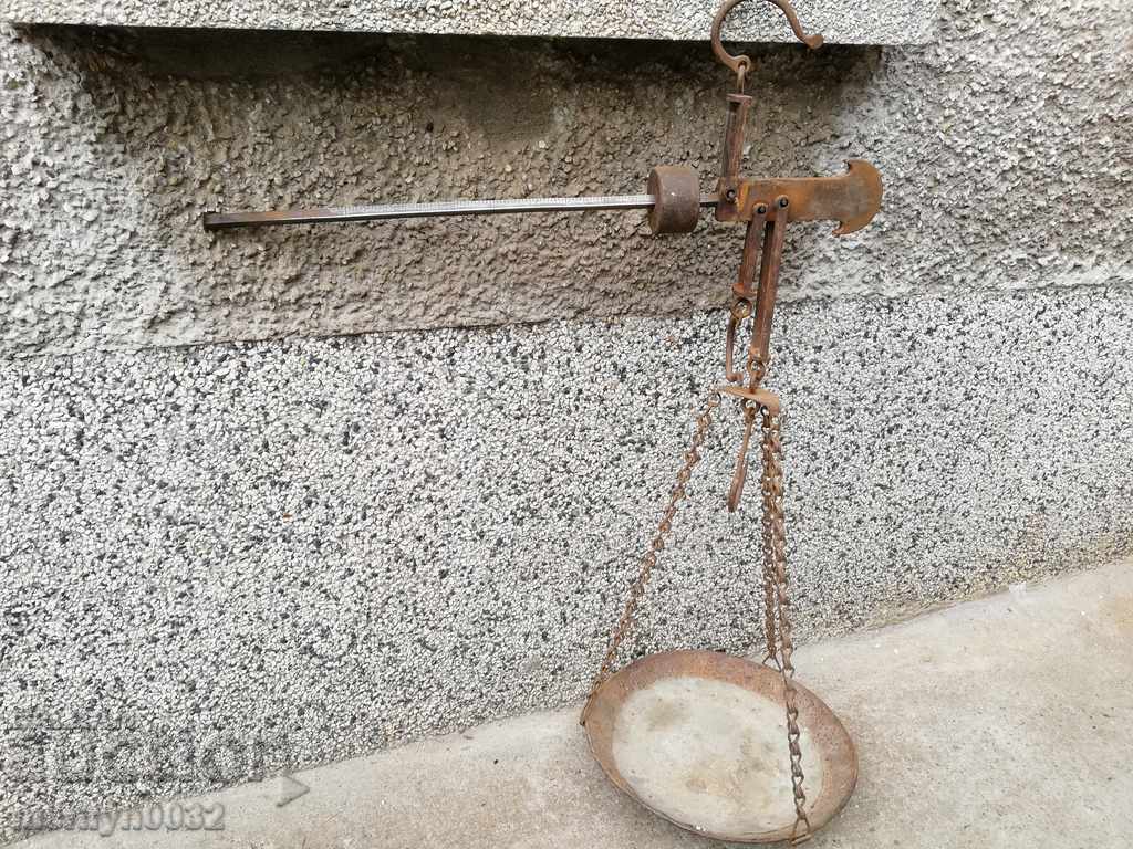 Cântare vechi, cântare, cântare, greutăți de la începutul secolului al XX-lea Cântare vechi, cântare, cântare, greutăți de la începutul secolului al XX-lea