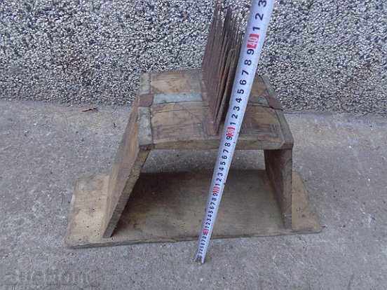 Auction Old dakar, who was a primitive woodcut Auction Old dakar, who was a primitive woodcut