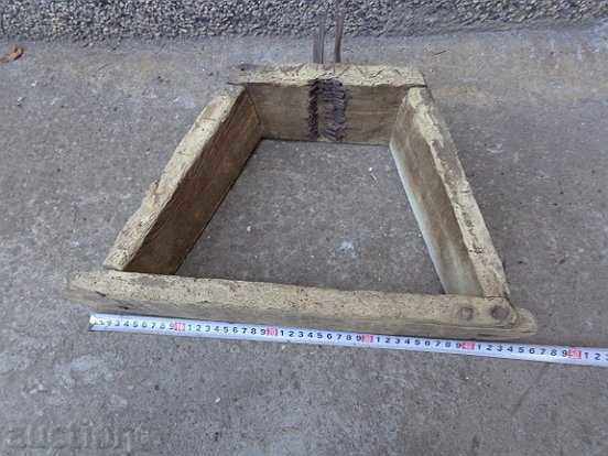 Auction  Old dakar, who was a primitive woodcut