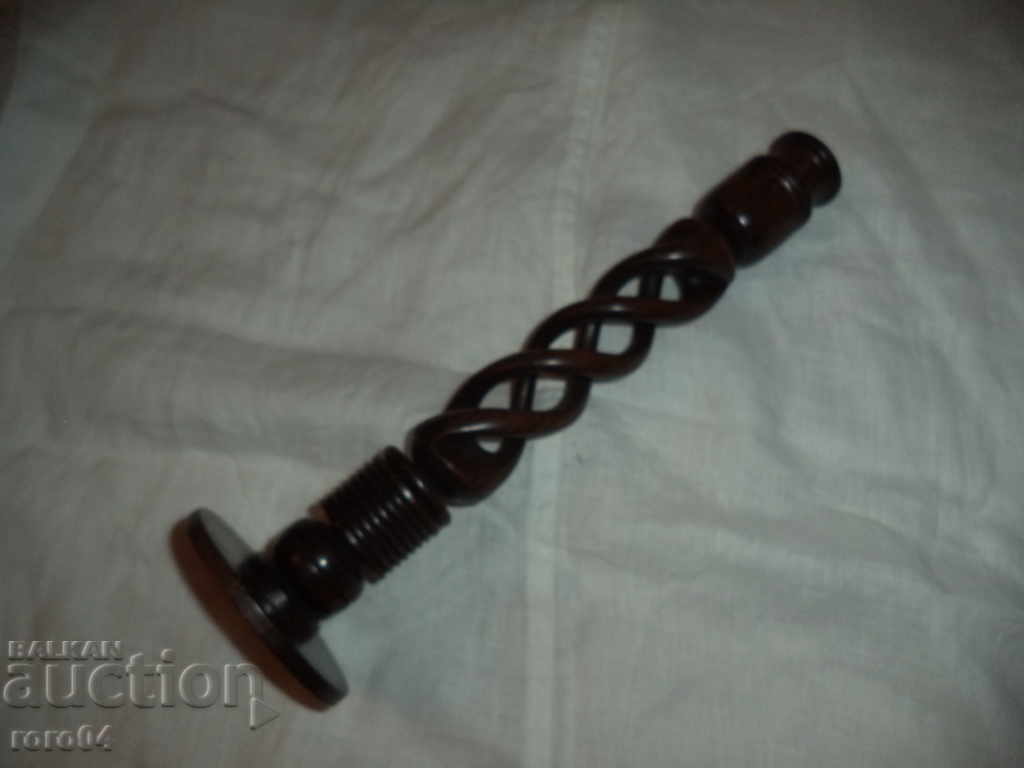 BEAUTIFUL STAR WOODWORK - STRAWBERRY - 7 BEAUTIFUL STAR WOODWORK - STRAWBERRY - 7