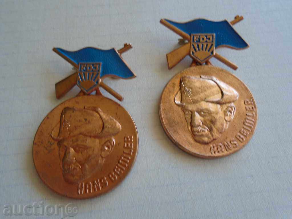 Delivery of GERMAN MEDALS, 2 pcs.