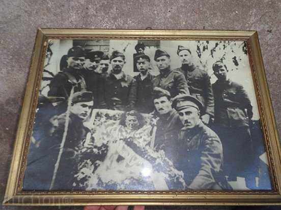 Photo, portrait, photography framed World War II with price 75.00 BGN | € 38.35 Photo, portrait, photography framed World War II with price 75.00 BGN | € 38.35