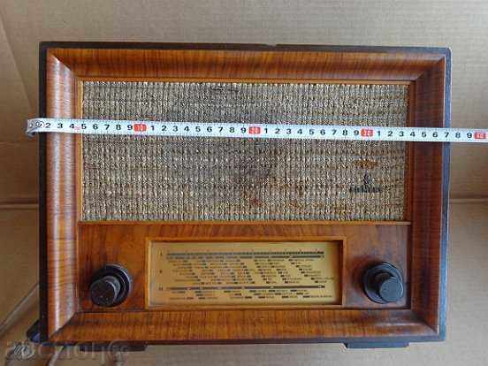 Old German radio SIEMENS excellent look, radio, lamp with price 145.00 BGN | € 74.14 Old German radio SIEMENS excellent look, radio, lamp with price 145.00 BGN | € 74.14