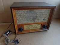 Παλιά γερμανικό ραδιόφωνο SIEMENS εξαιρετική φόρμα, ραδιόφωνο, λάμπα
