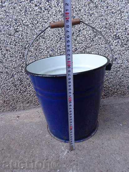 Soca period enamel bucket, enamel vessel, basin with price 49.00 BGN | € 25.05