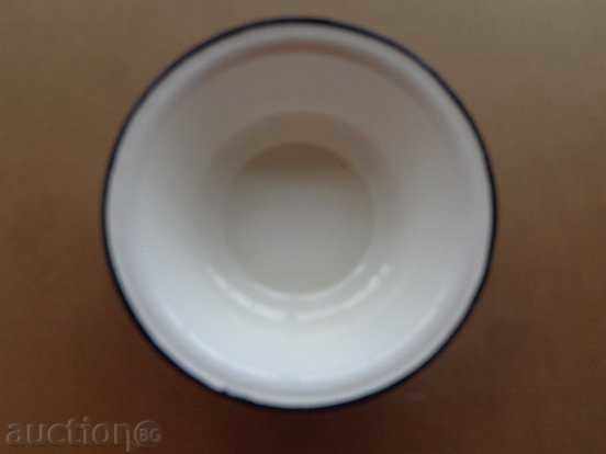 Enameled bowl, enamel bowl, basin, basin with price 37.00 BGN | € 18.92 Enameled bowl, enamel bowl, basin, basin with price 37.00 BGN | € 18.92