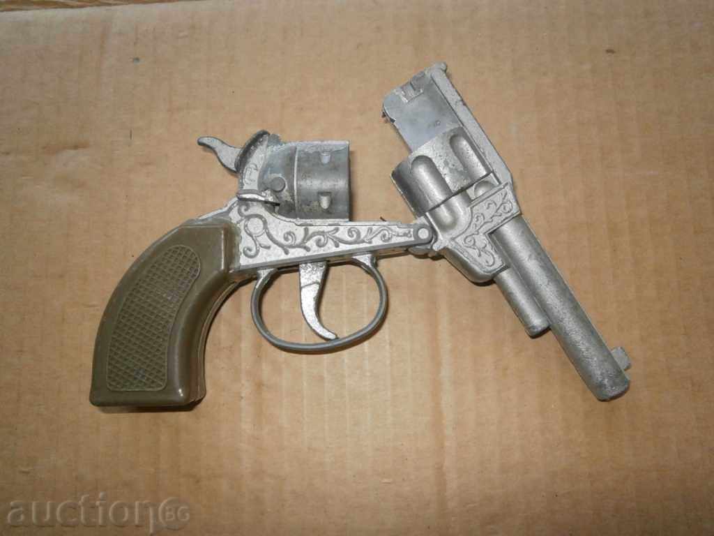 Auction metal toy pistol revolver lefued Nagan Sang Auction metal toy pistol revolver lefued Nagan Sang