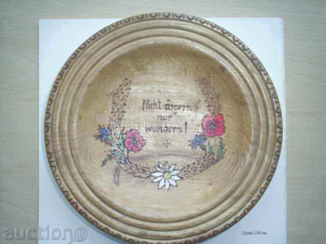 WOODEN CHINESE WITH SIGN AND FLOWER