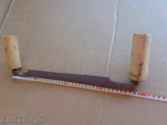 Auction Old carpentry, tool, saw, wrought iron Auction Old carpentry, tool, saw, wrought iron