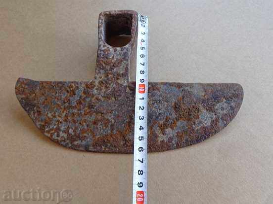 Δημοπρασία Παλιά σκαπάνη σιδήρου μέσο