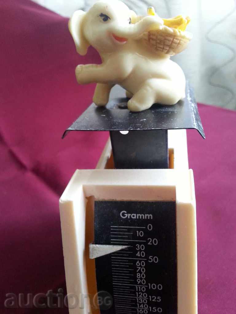 Delivery of Small Old Post Balance Weigh Delivery of Small Old Post Balance Weigh