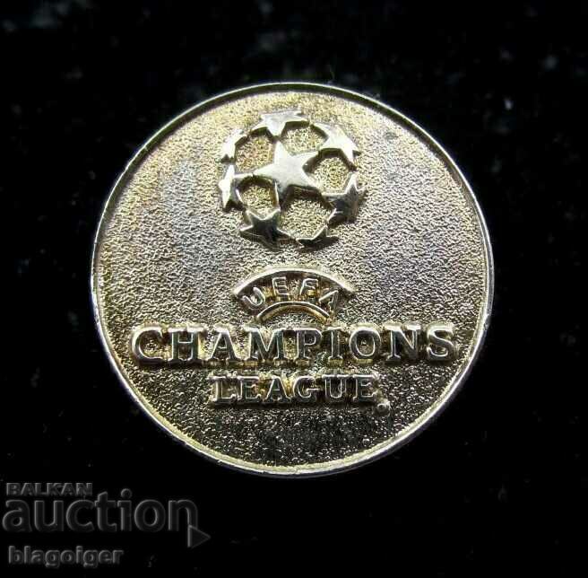 Auction  FOOTBALL-FOOTBALL BADGE- UEFA-CHAMPIONS LEAGUE