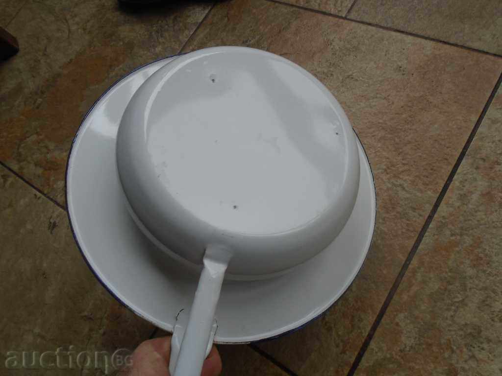 Auction  SOC. EMAILED BODY - BIDE - GREEN - TOILET - NUTS