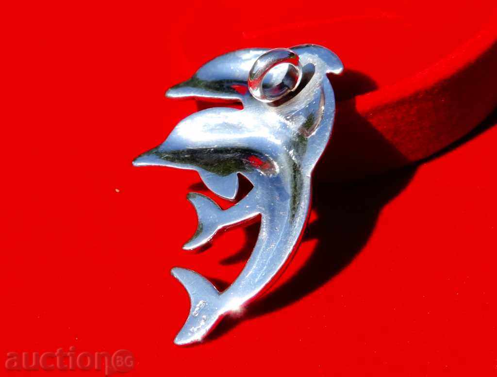 Silver dolphin pendant with price 39.00 BGN | € 19.94 Silver dolphin pendant with price 39.00 BGN | € 19.94
