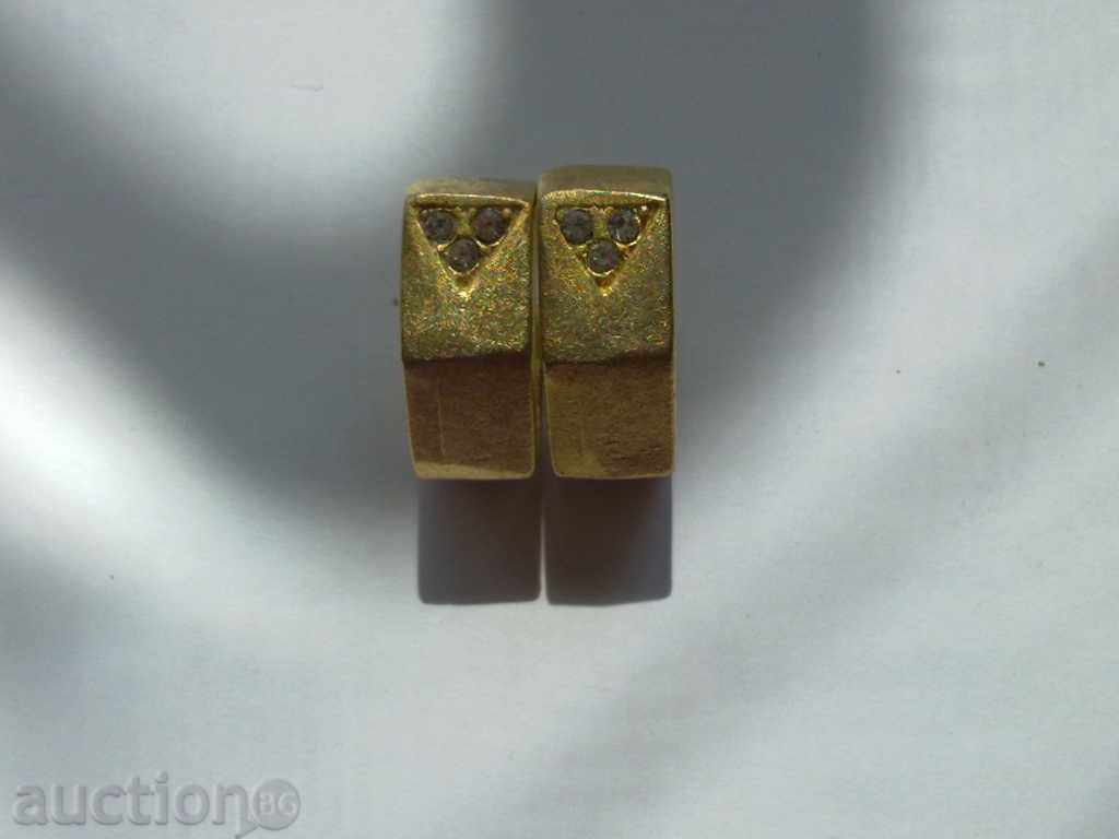 Gold-plated earrings without clips