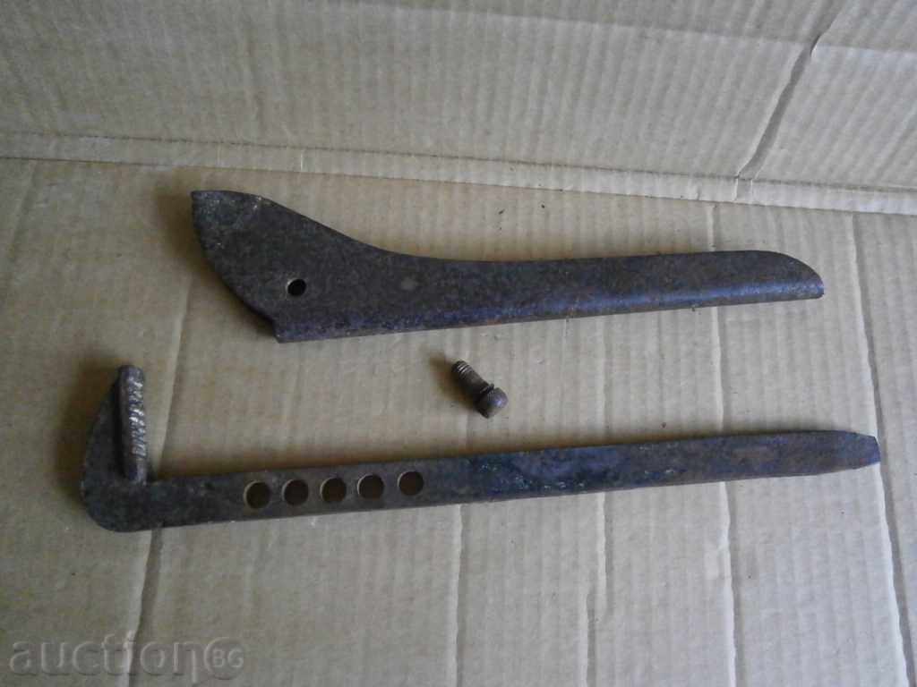 old big water faucet vintage retro - 5 old big water faucet vintage retro - 5