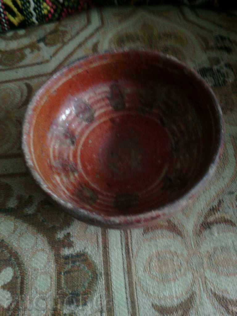 bol din ceramică veche