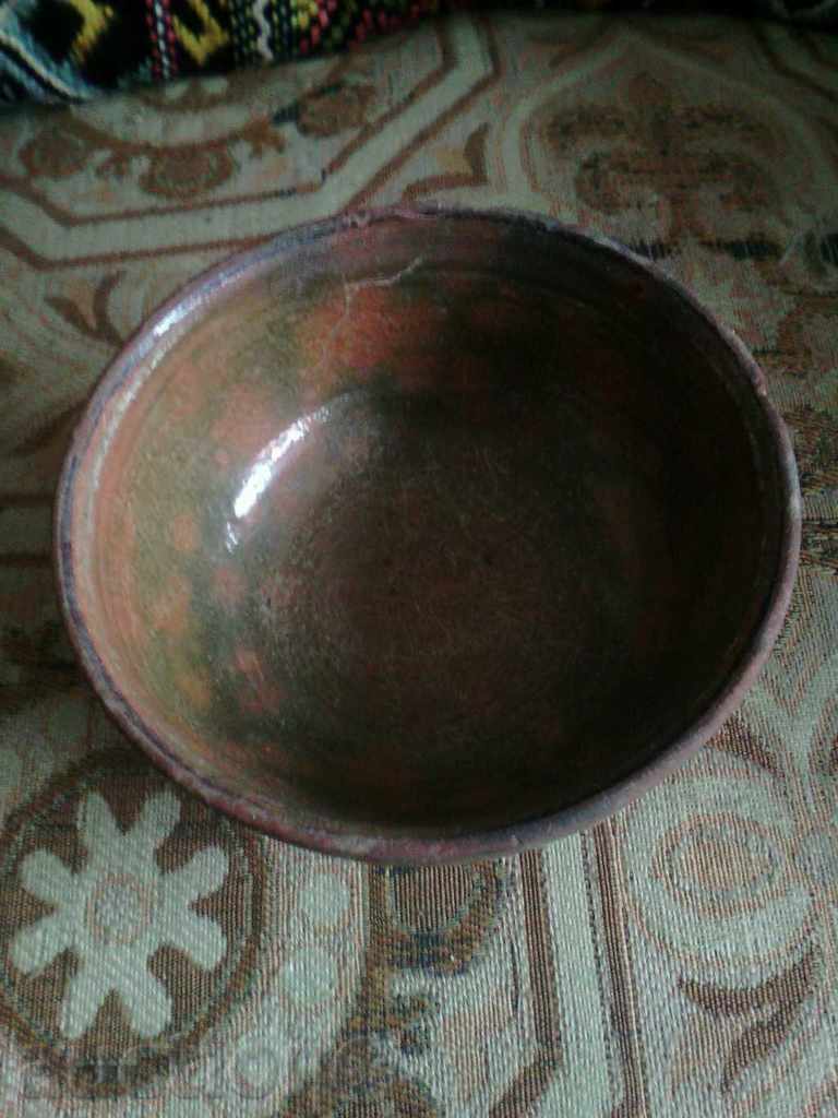 Стара керамична купа