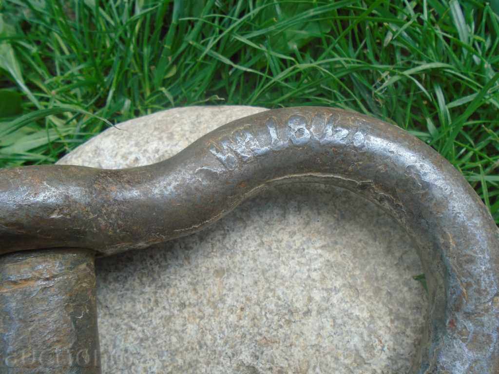 Auction HARMONIENT OLIVE CARIBBEOON - EXCELLENT Auction HARMONIENT OLIVE CARIBBEOON - EXCELLENT