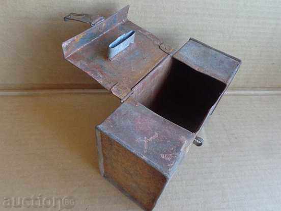 Delivery of An old coffin for self-sacrifice, alms, donations