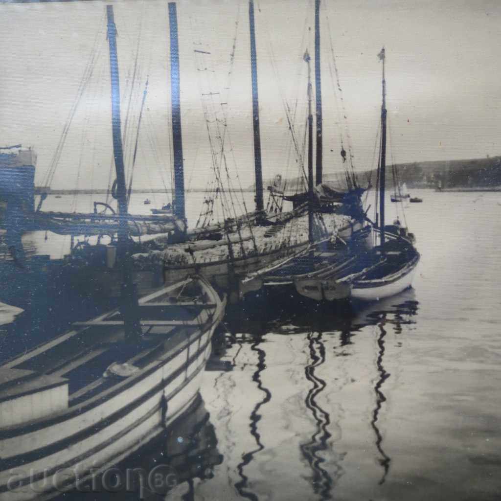 Auction OLD ARTISTIC PHOTOGRAPHY - FRAME Auction OLD ARTISTIC PHOTOGRAPHY - FRAME