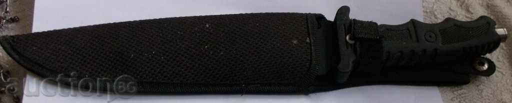 a military knife - 7