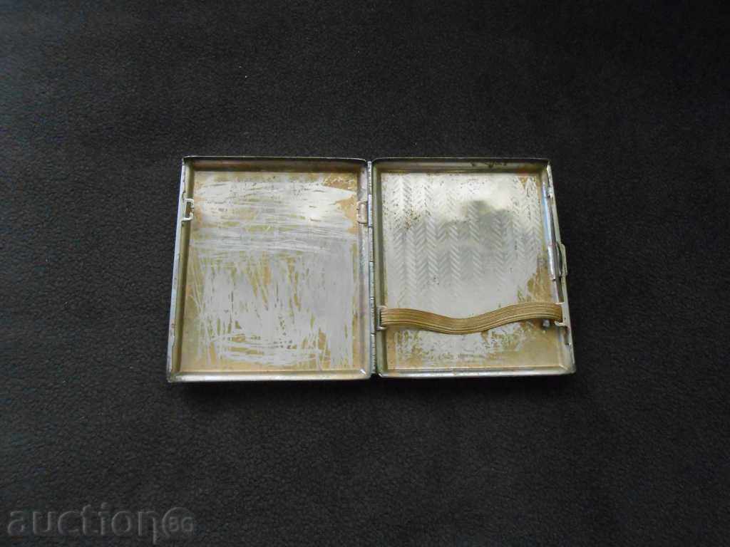 STAR METAL TABAKER! with price 5.80 BGN | € 2.97