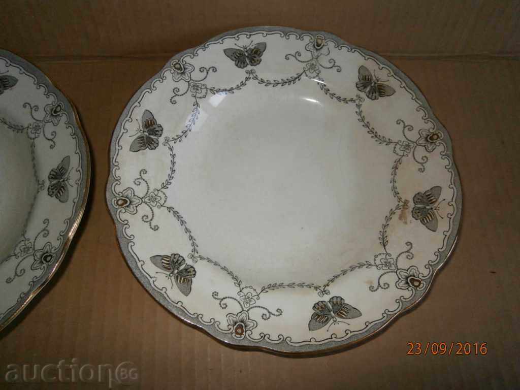 Auction two antique plates of gold gilt Auction two antique plates of gold gilt