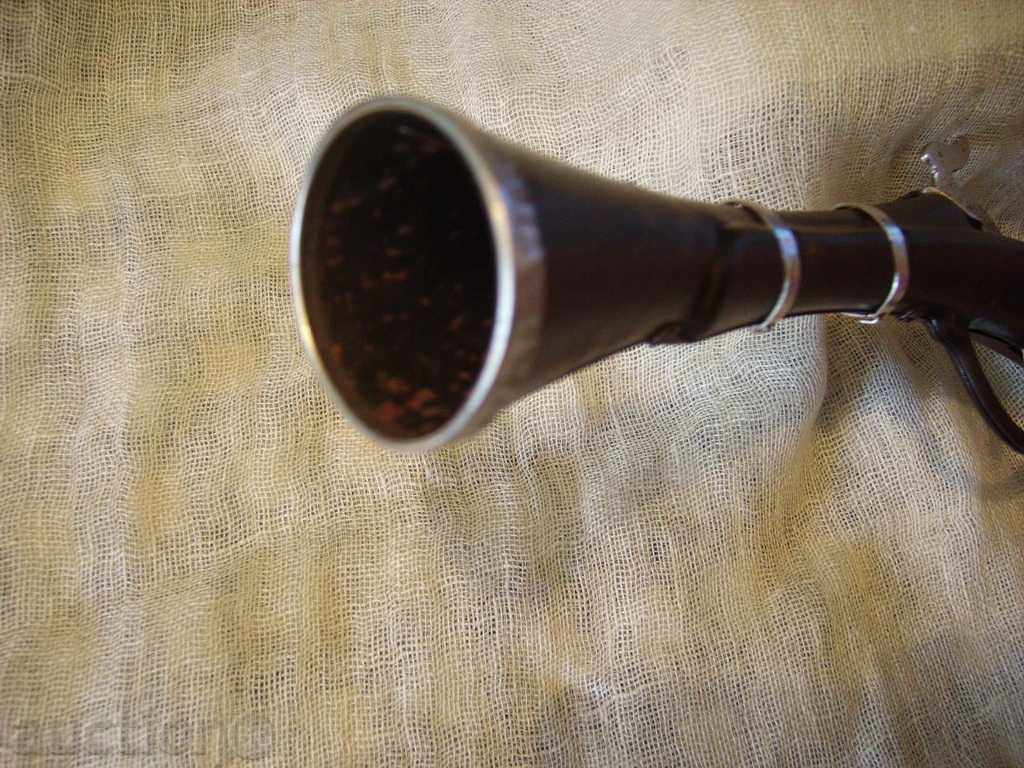 Piston thrombone-old toy - 6 Piston thrombone-old toy - 6