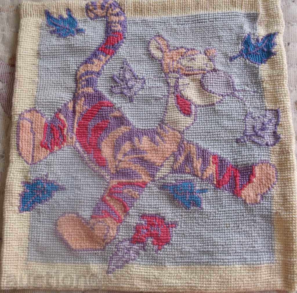 GOBLEN cu preț € 21.99 | 43.01 BGN