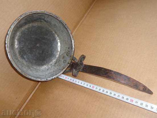 An old copper pan, a baker, a tray, a copper pot, a household pot - 5
