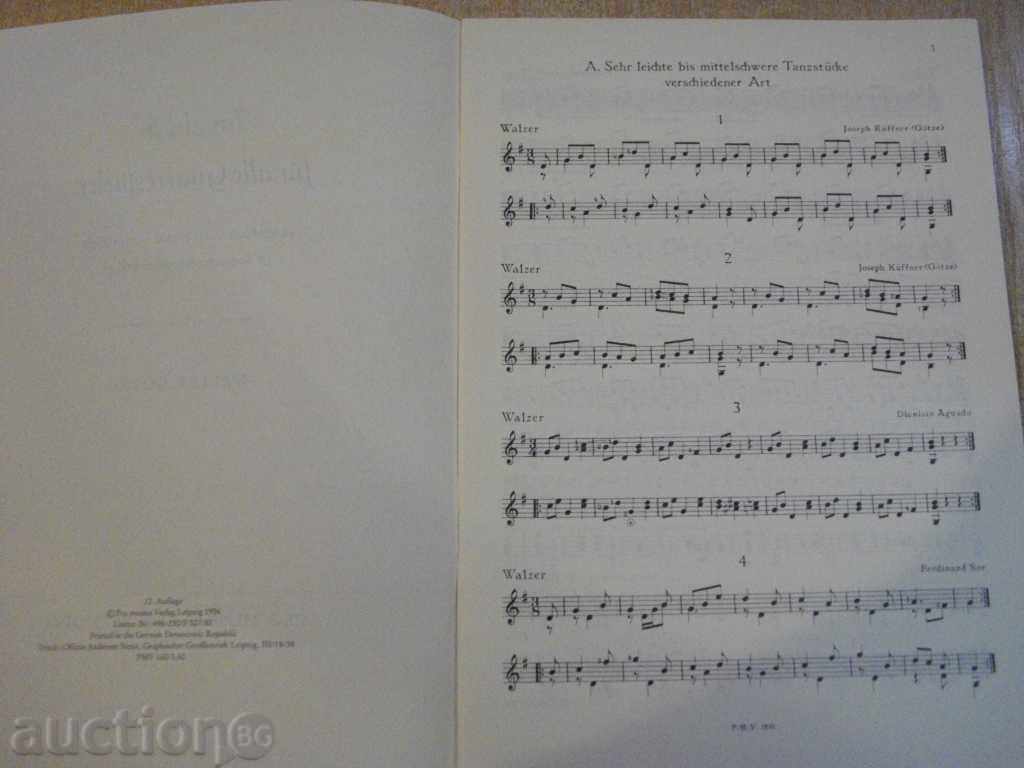 Book "Tanzbuch für alle Gitarrespieler-WALTER GÖTZE" -32p. with price 12.00 BGN | € 6.14 Book "Tanzbuch für alle Gitarrespieler-WALTER GÖTZE" -32p. with price 12.00 BGN | € 6.14